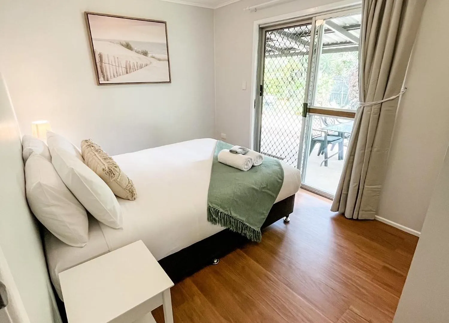 Beachside Units In The Heart Of Bargara 0*,