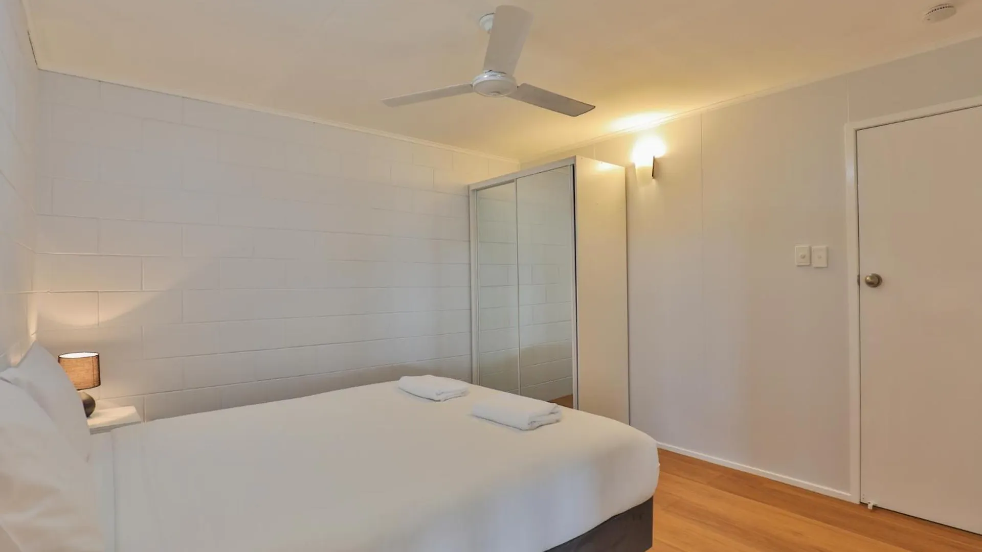 Beachside Units In The Heart Of Bargara Appartement